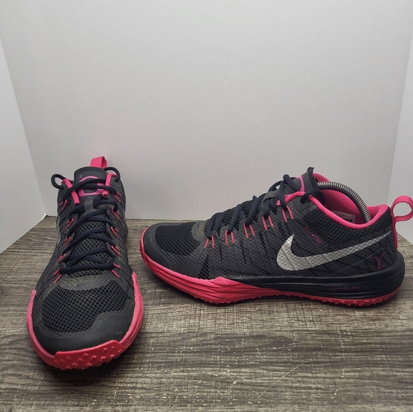 NIKE Oregon Ducks Lunar TR1 NRG Think Pink Kay Yow Shoes 654283-066 Size 10 RARE - Picture 1 of 10